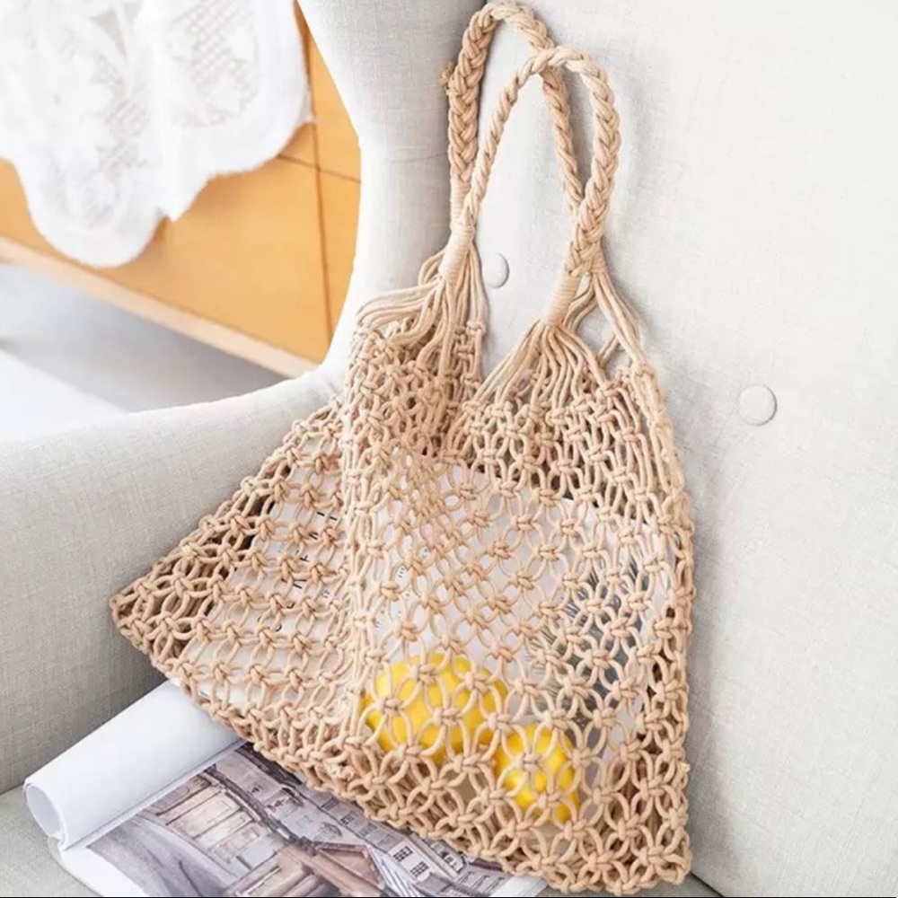 Straw Summer Tote Bag - Picture 3 of 8